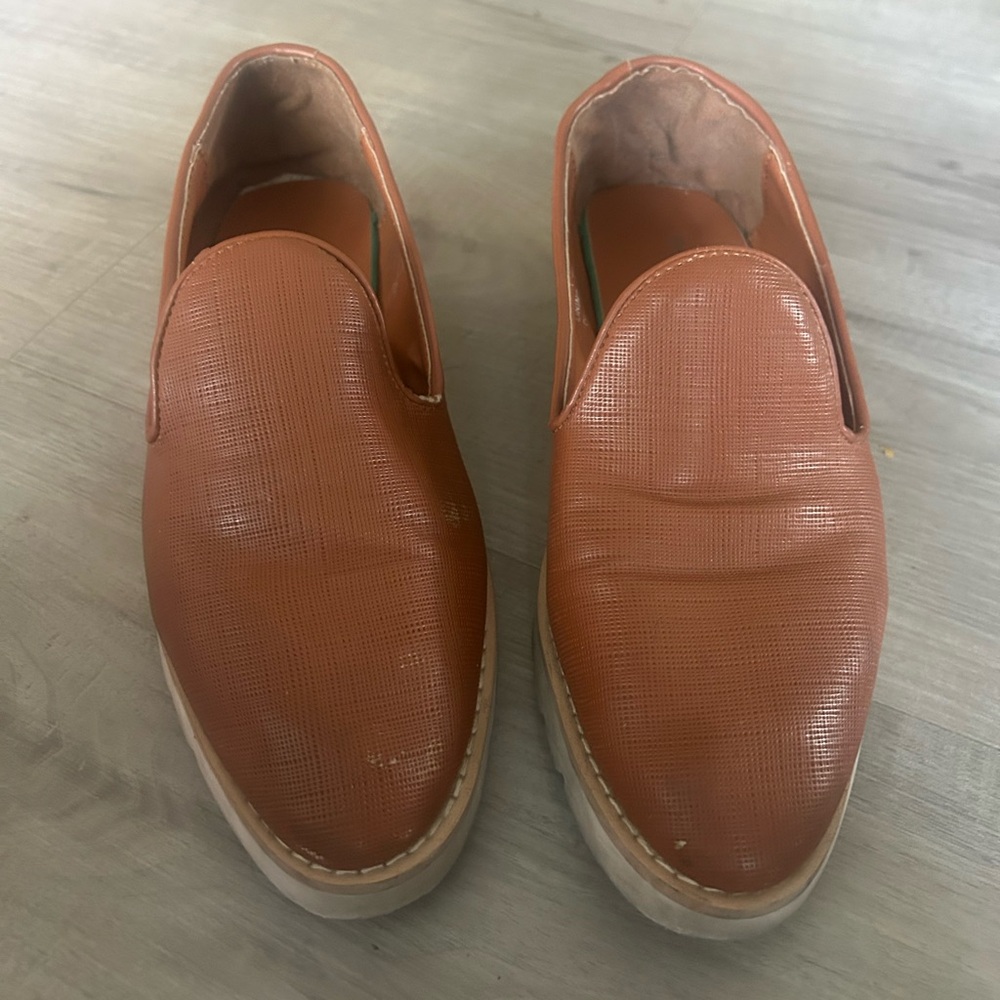 Brown flats size 7.5